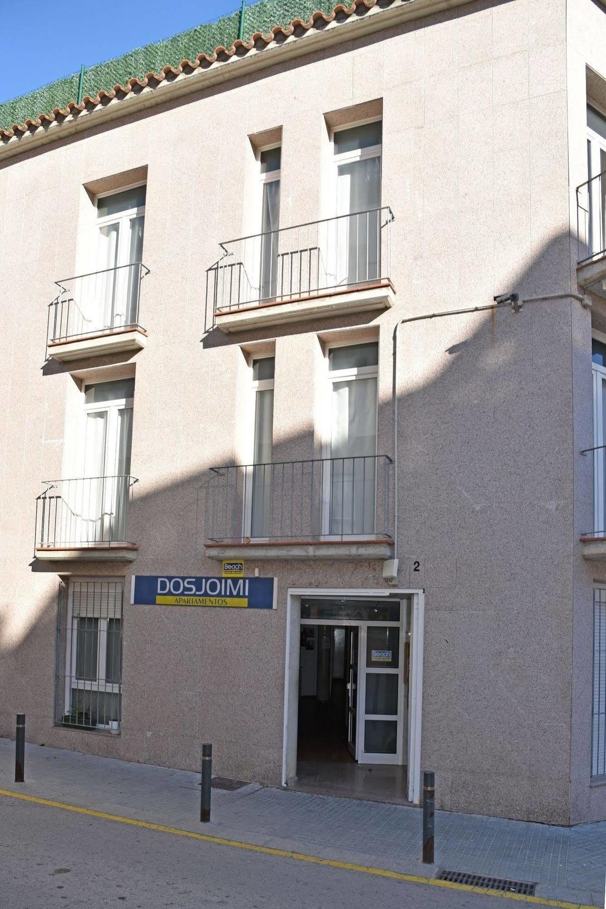 Apartamentos AR Enjoy Dosjoimi Lloret de Mar Exterior foto